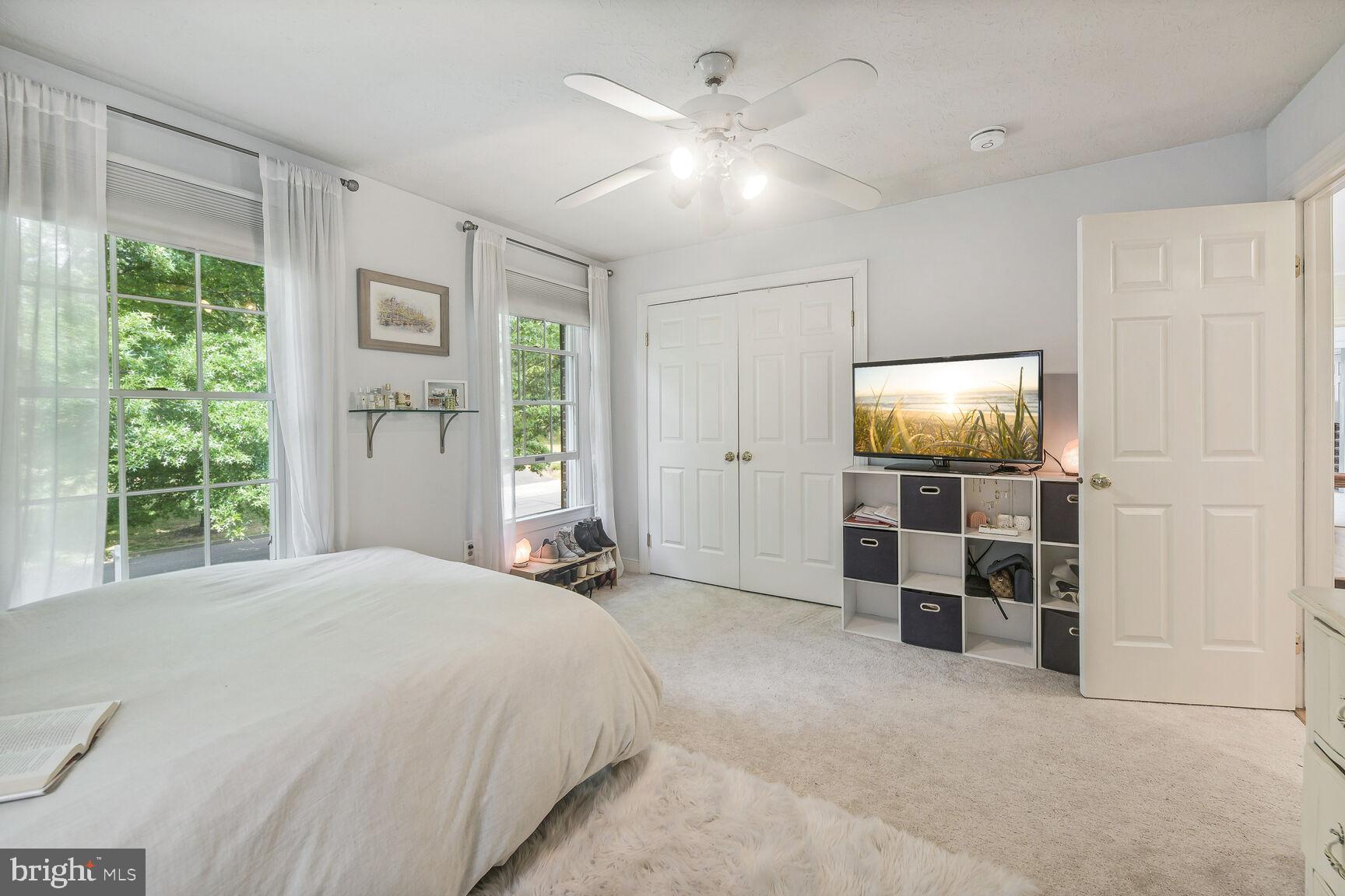 WAVERLY WOODS - Residential