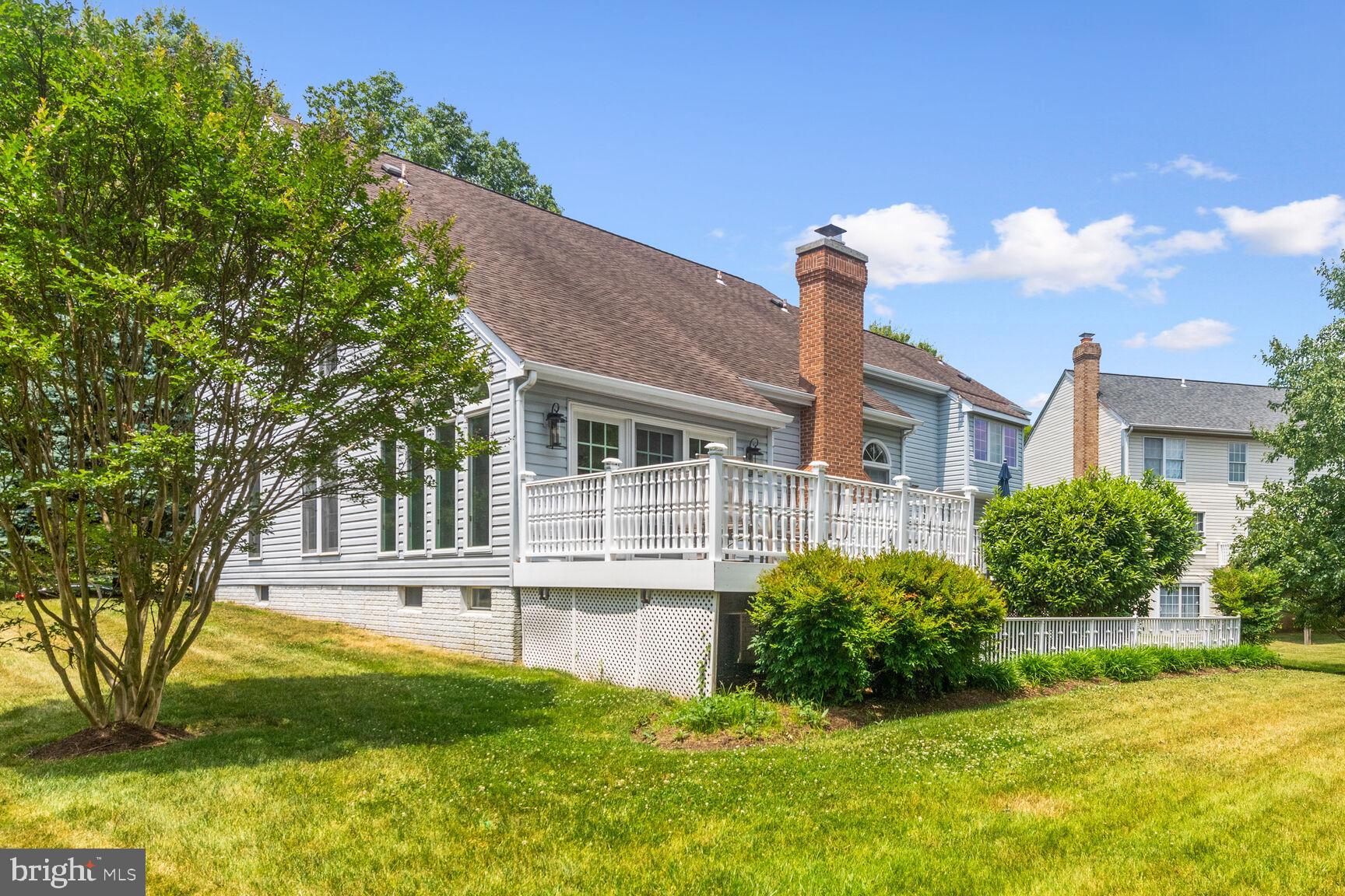 WAVERLY WOODS - Residential