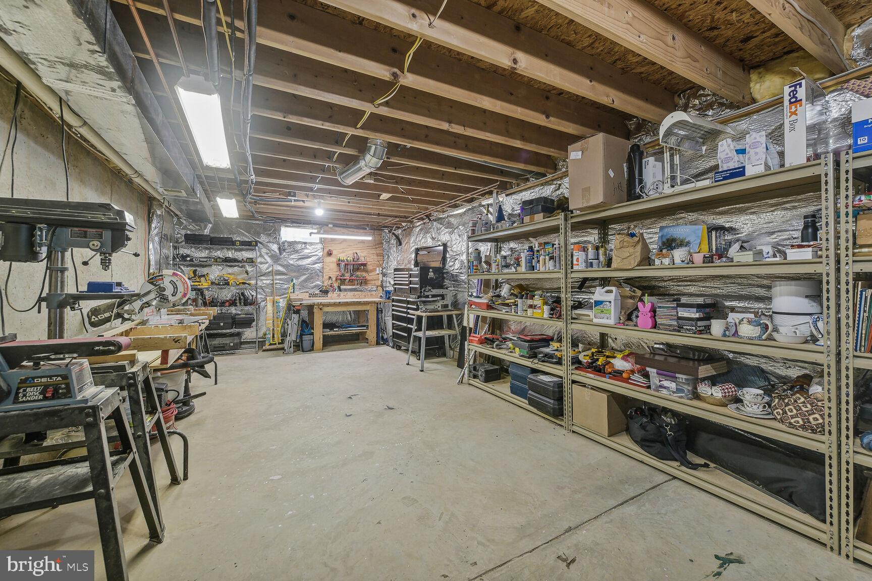 WAVERLY WOODS - Residential