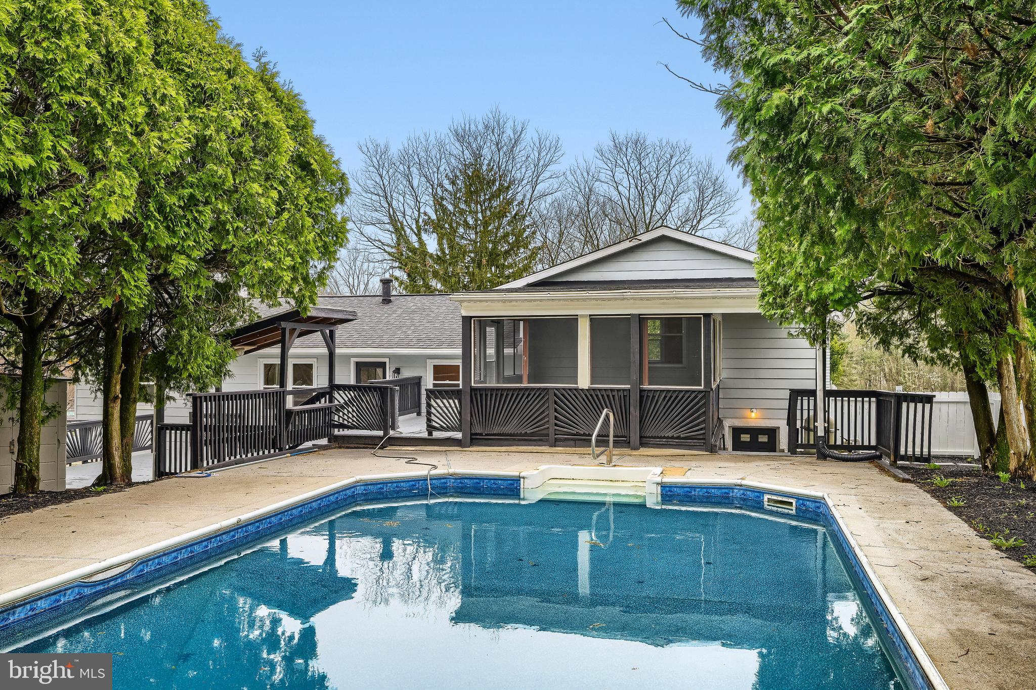 VALLEY VISTA - Residential