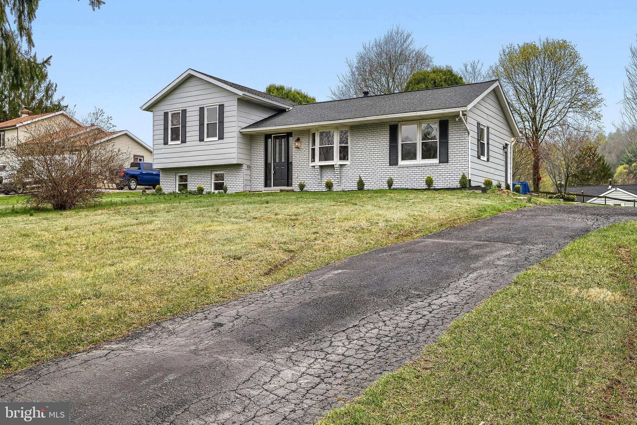 VALLEY VISTA - Residential