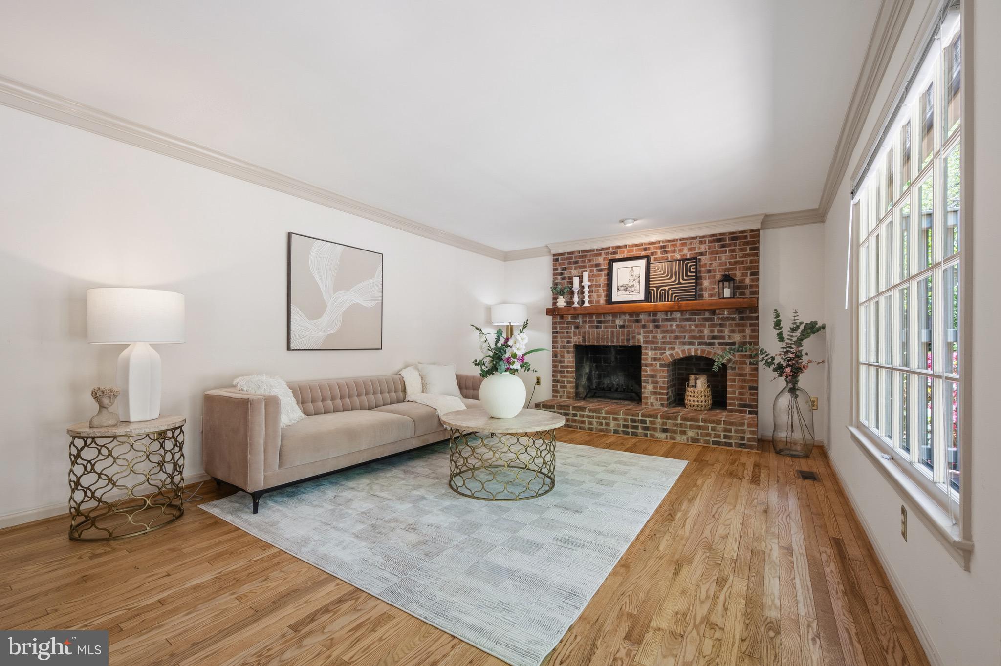 HUNTER VILLAGE - Residential