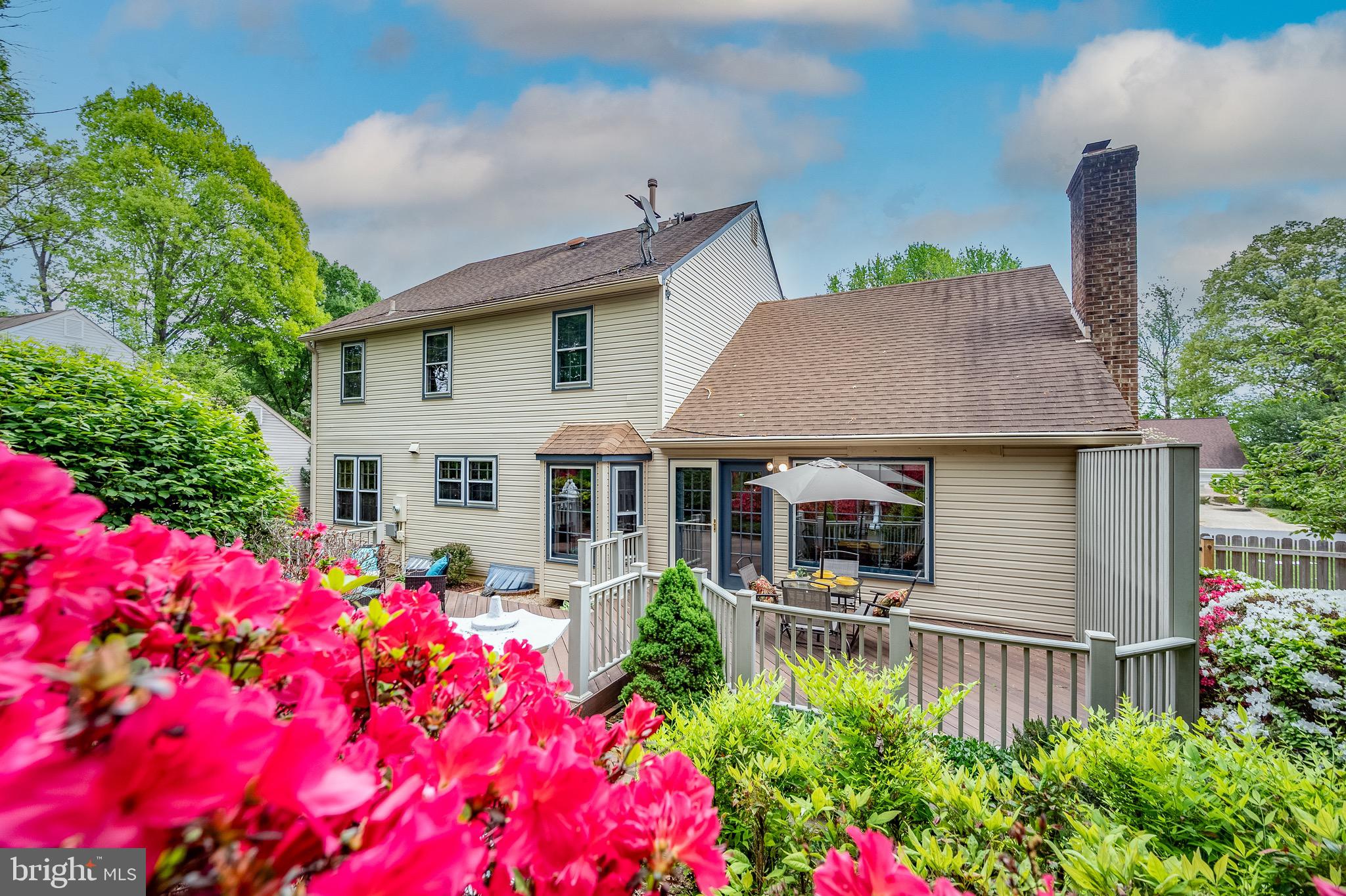 HUNTER VILLAGE - Residential