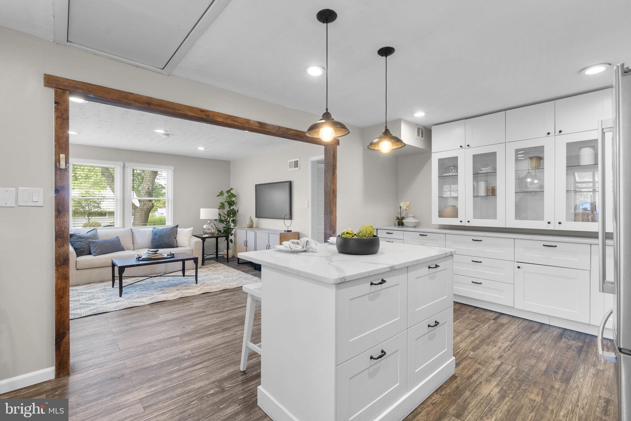 ROCKCREST - Residential