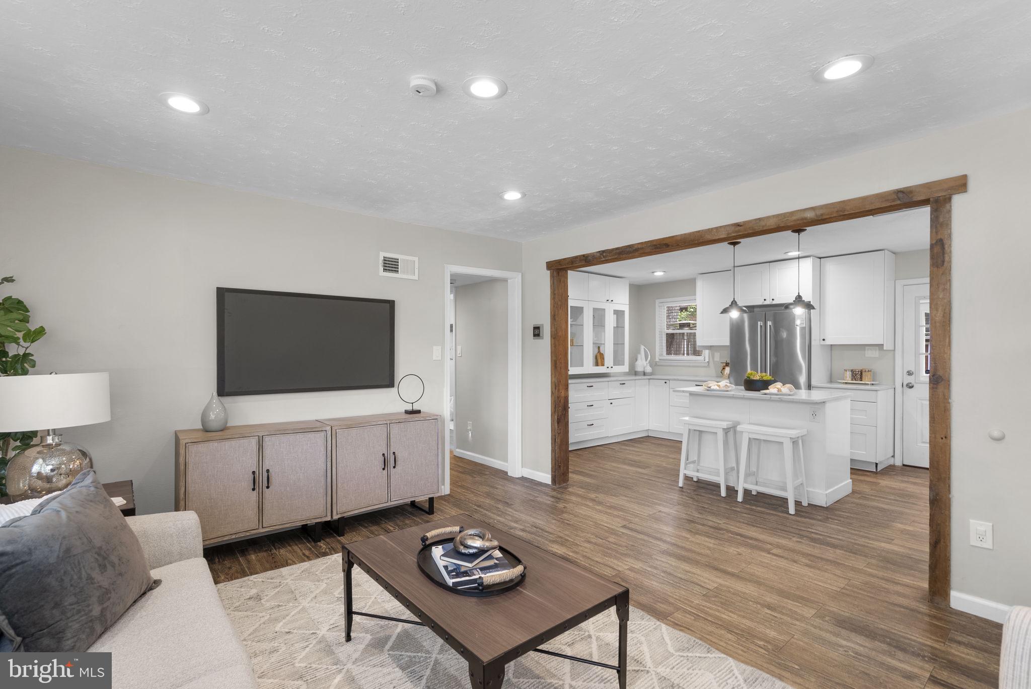 ROCKCREST - Residential