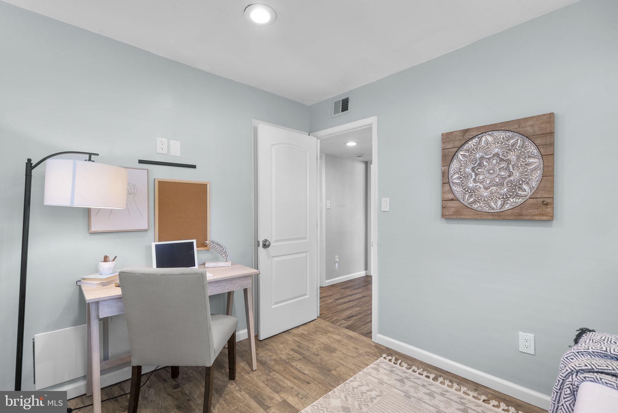 ROCKCREST - Residential