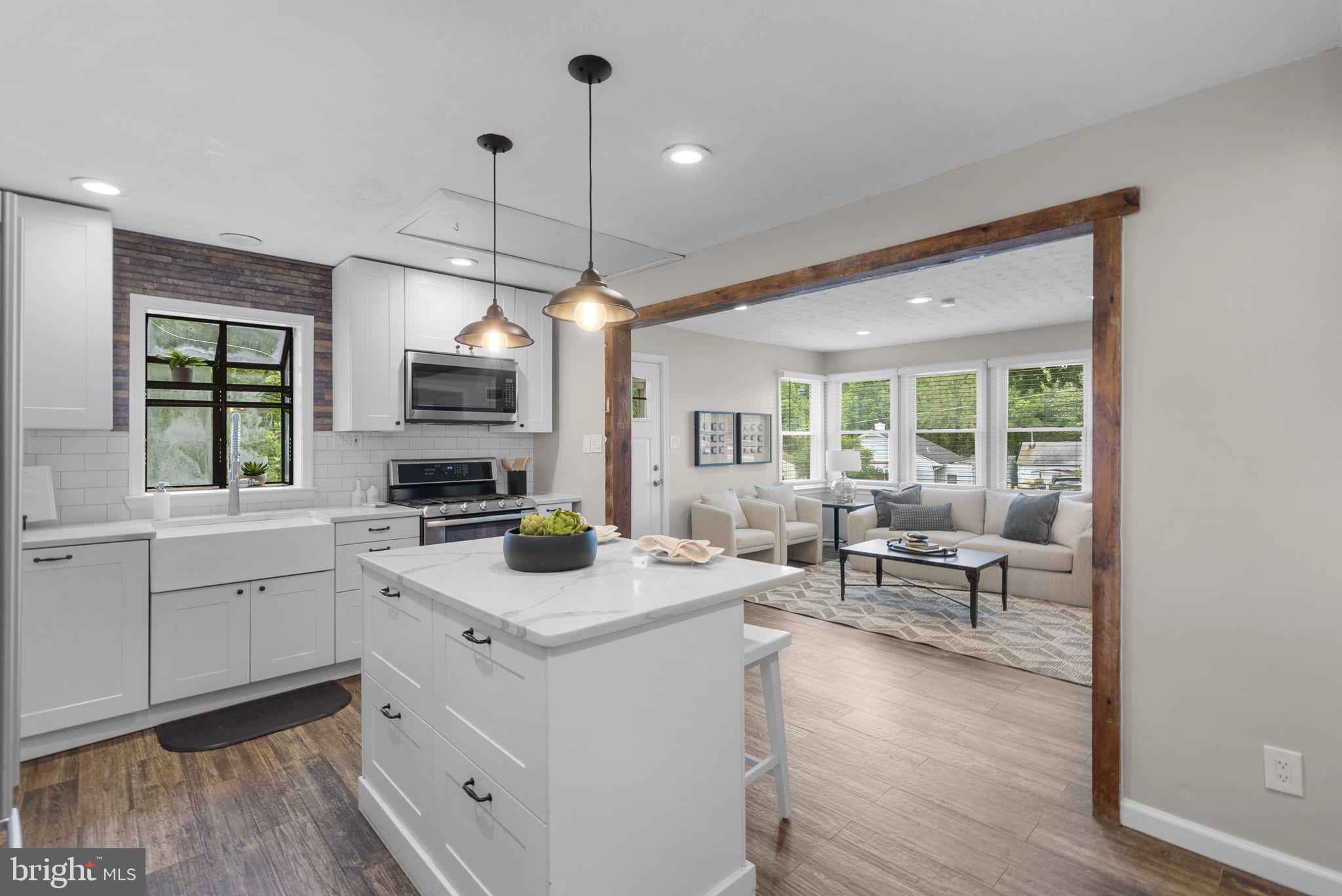 ROCKCREST - Residential