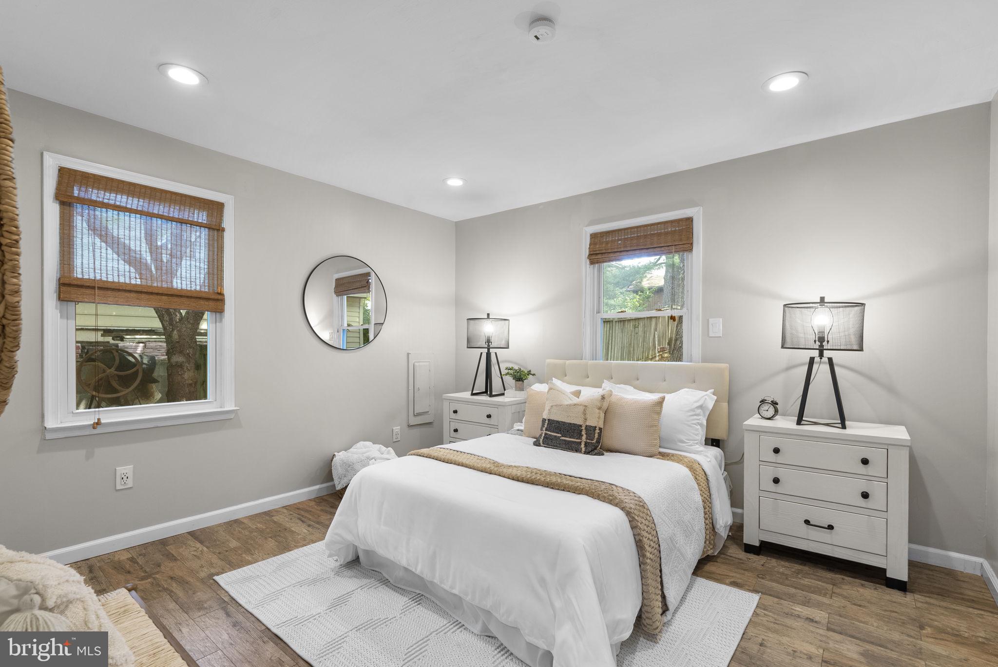 ROCKCREST - Residential