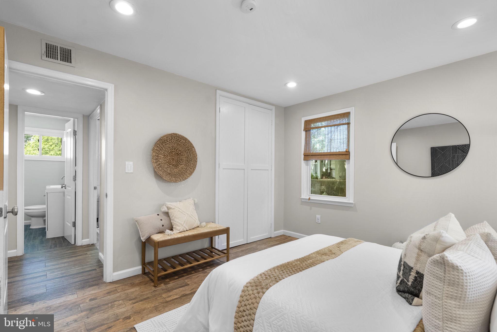ROCKCREST - Residential