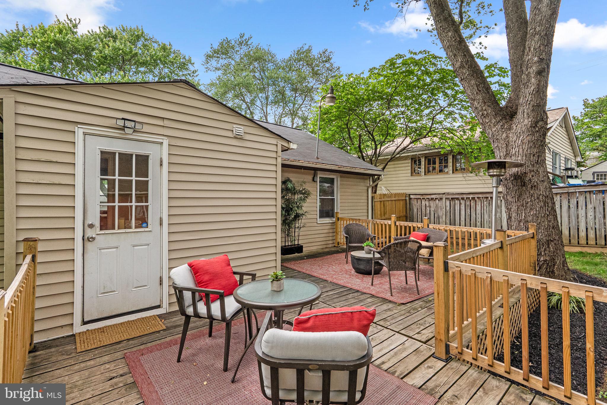 ROCKCREST - Residential