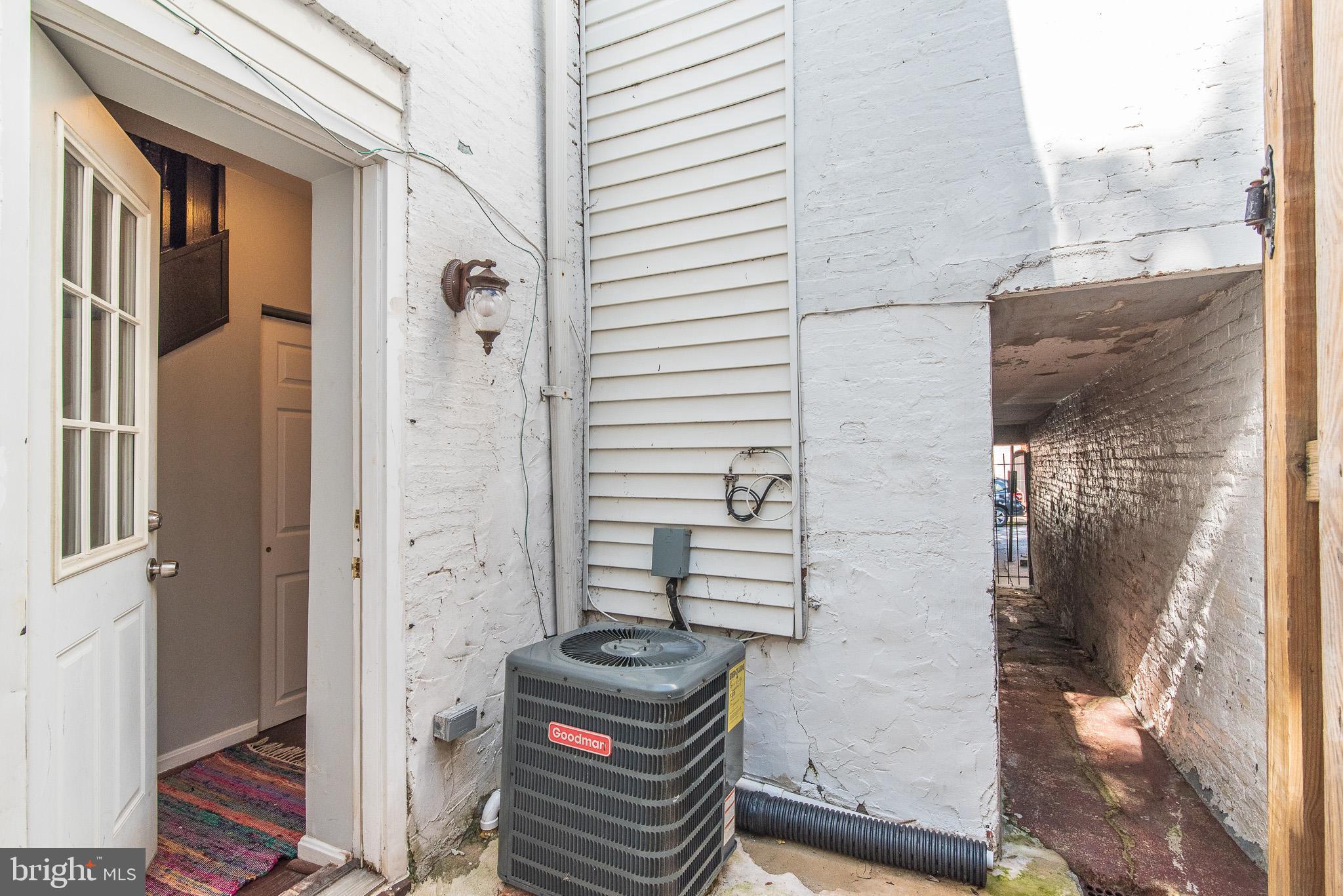 UPPER FELLS POINT - Residential