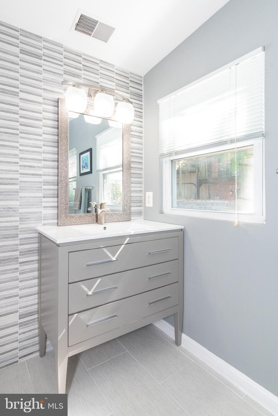 UPPER FELLS POINT - Residential