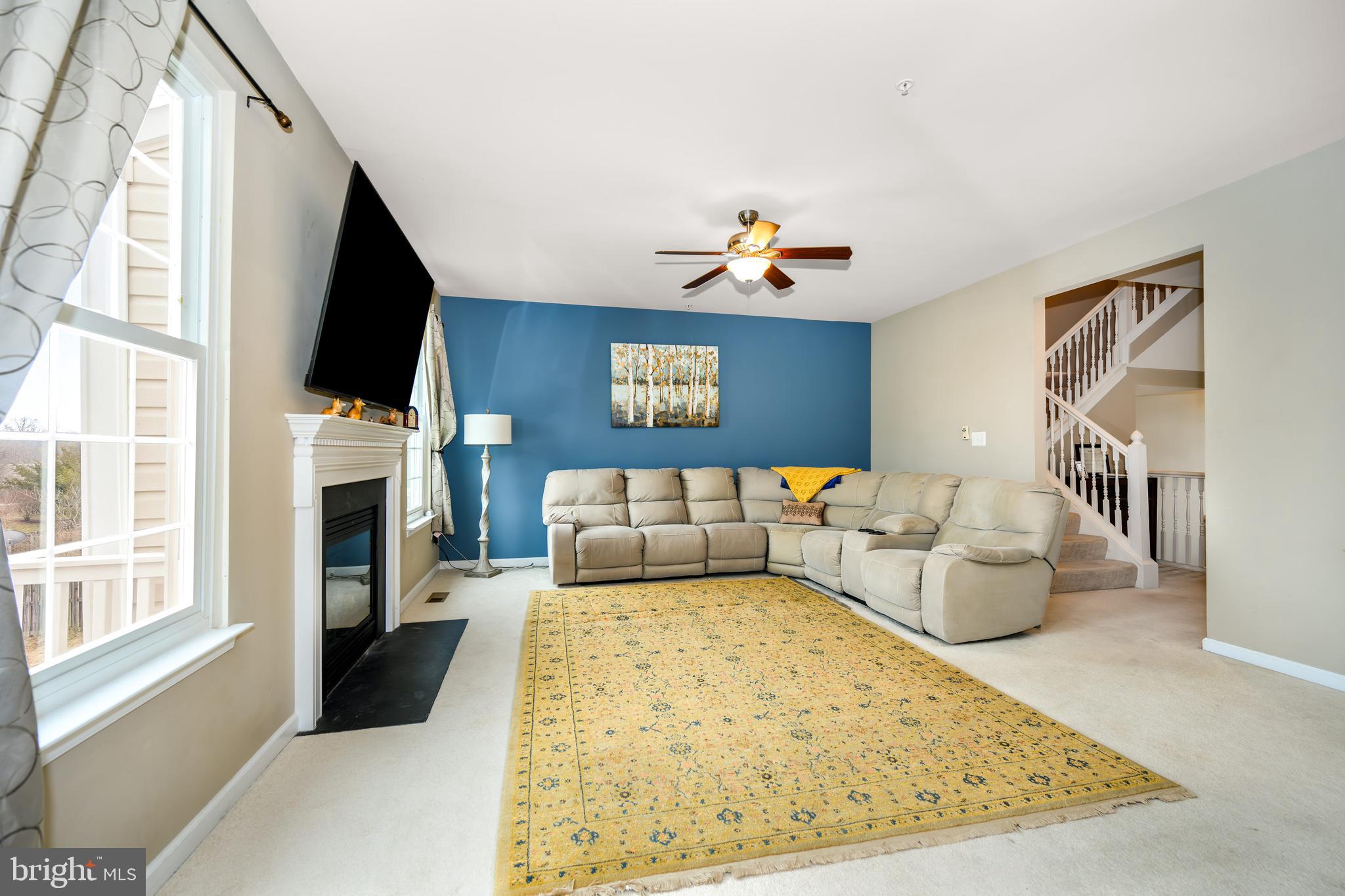 LAKELANDS AT EASTON - Residential