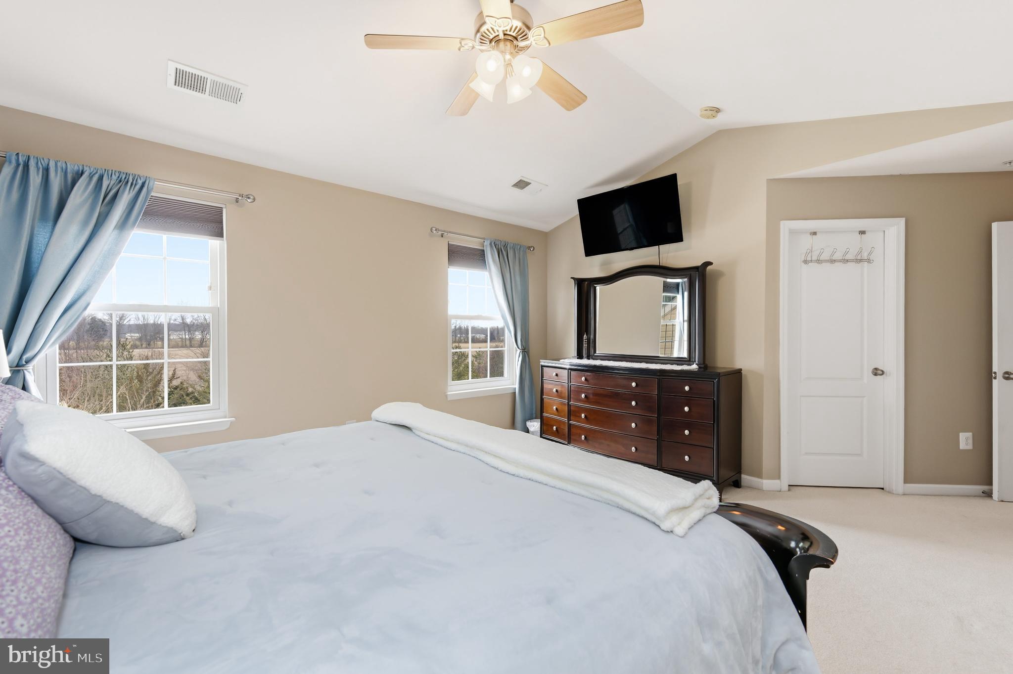 LAKELANDS AT EASTON - Residential