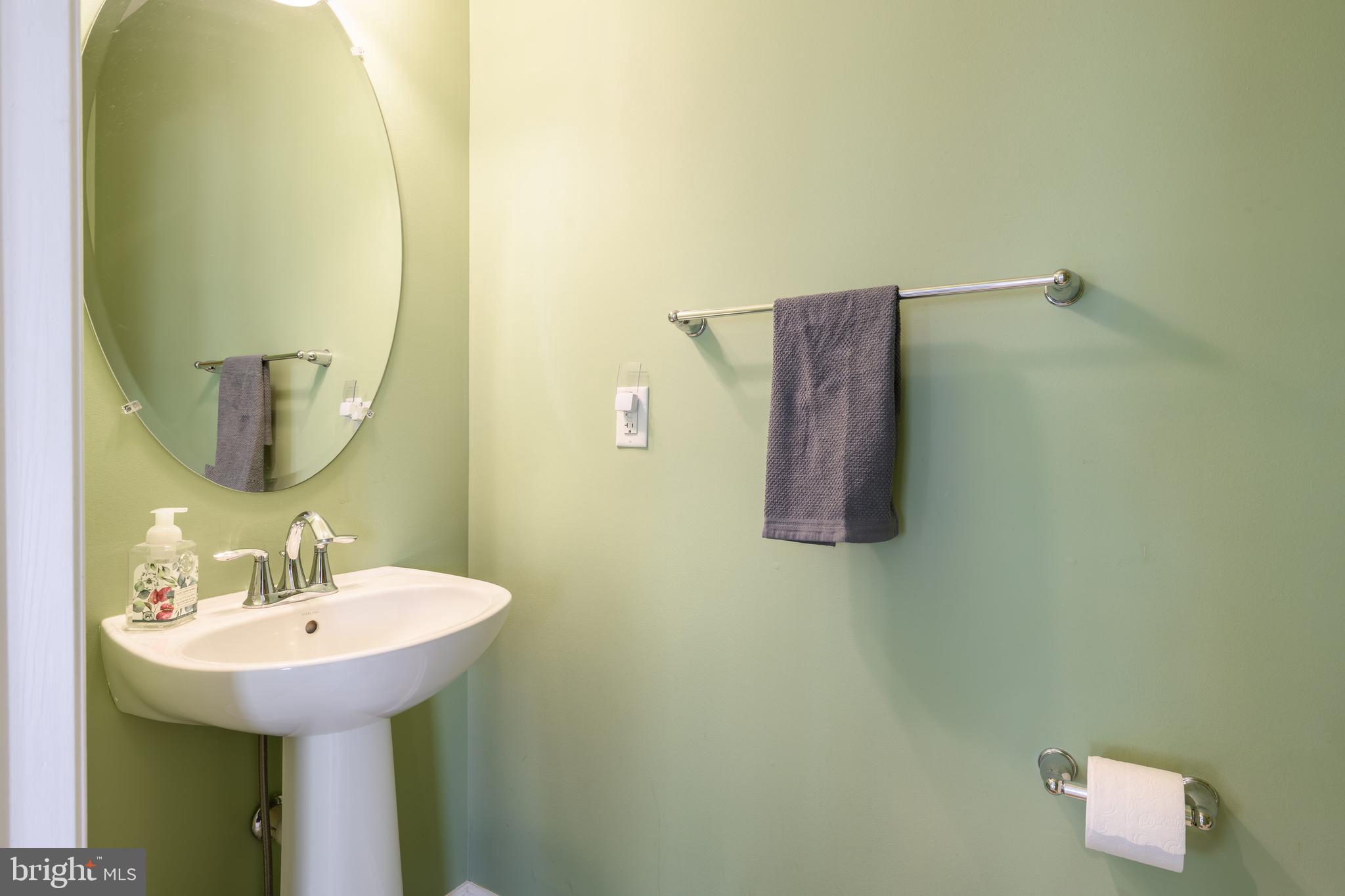 LAKELANDS AT EASTON - Residential