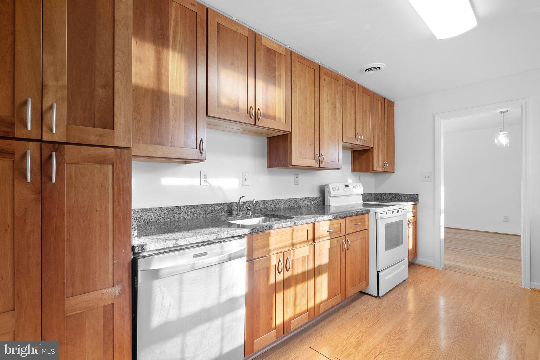 TAKOMA PARK - Residential