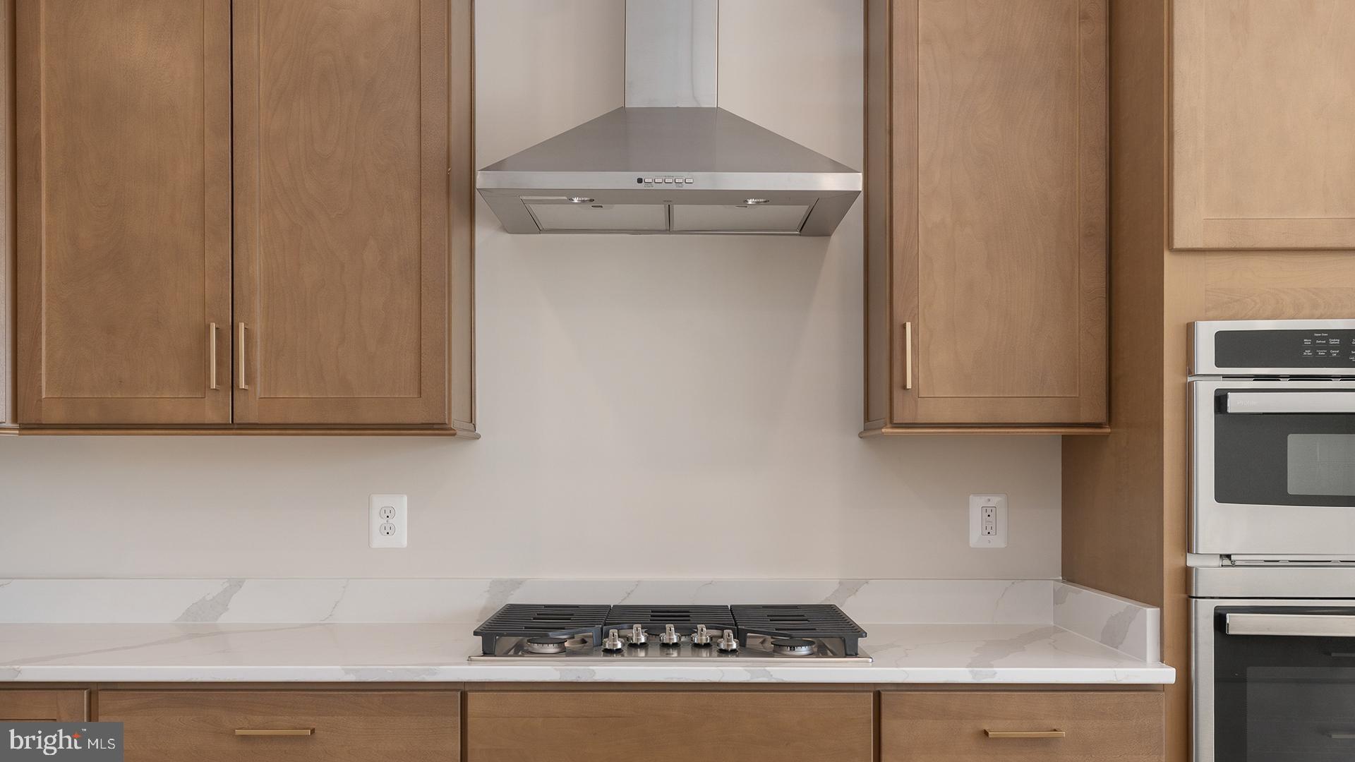 MARY'S LANDING - Residential