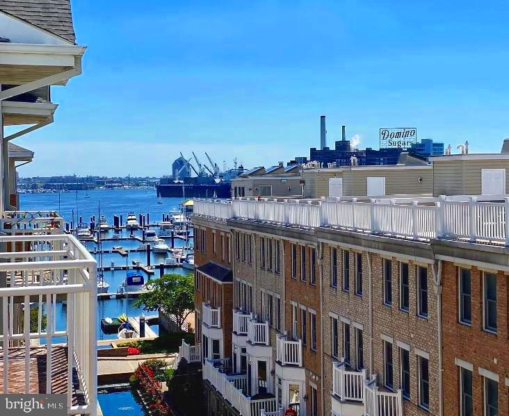 PIERSIDE AT HARBORVIEW - Residential