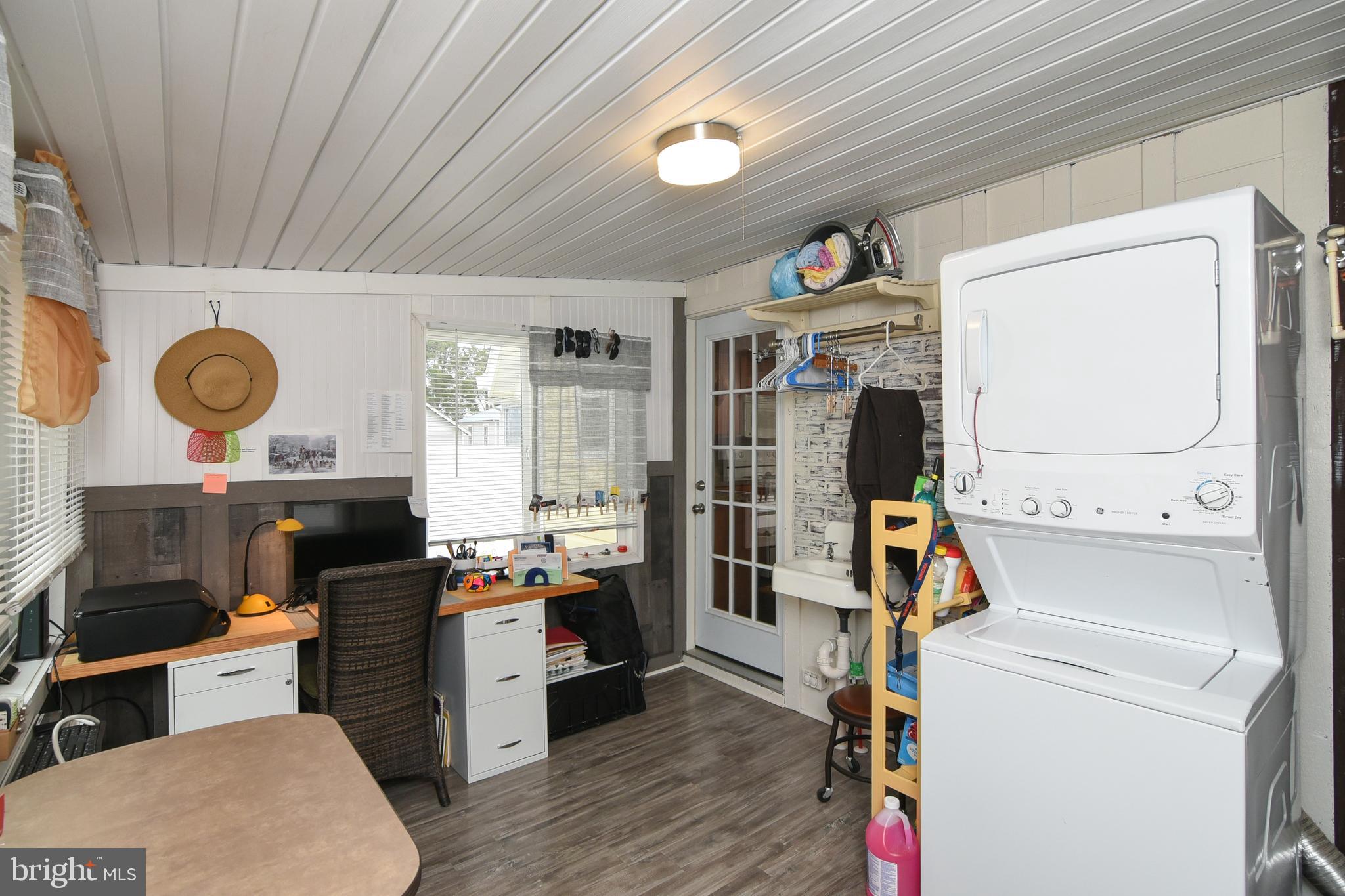 THE POINT - Residential