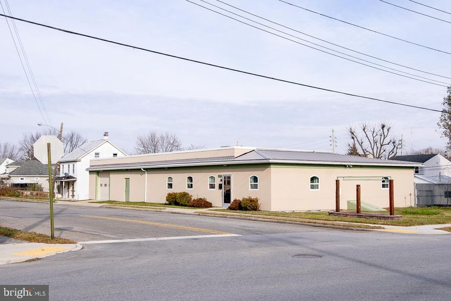 Approximately 3000 sq feet offices and warehouse space; separate 1400 square foot storage building; fenced storage yard, dumpster pad, high speed internet available; ADA bathrooms, natural gas heating; C/A; 11 R-Factor insulation in outside walls;  7-R Factor in Roof, plus  new EIFS  exterior (exterior insulated finished system);  New LED lightening; newly painted interior and new flooring; reception area; manager/conference rooms and break room.  Southend location and close to interstate.  Hagerstown Economic Development offers some incentives to help with build out. Excellent condition.