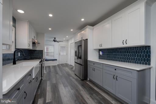401 MAPLEHURST COURT