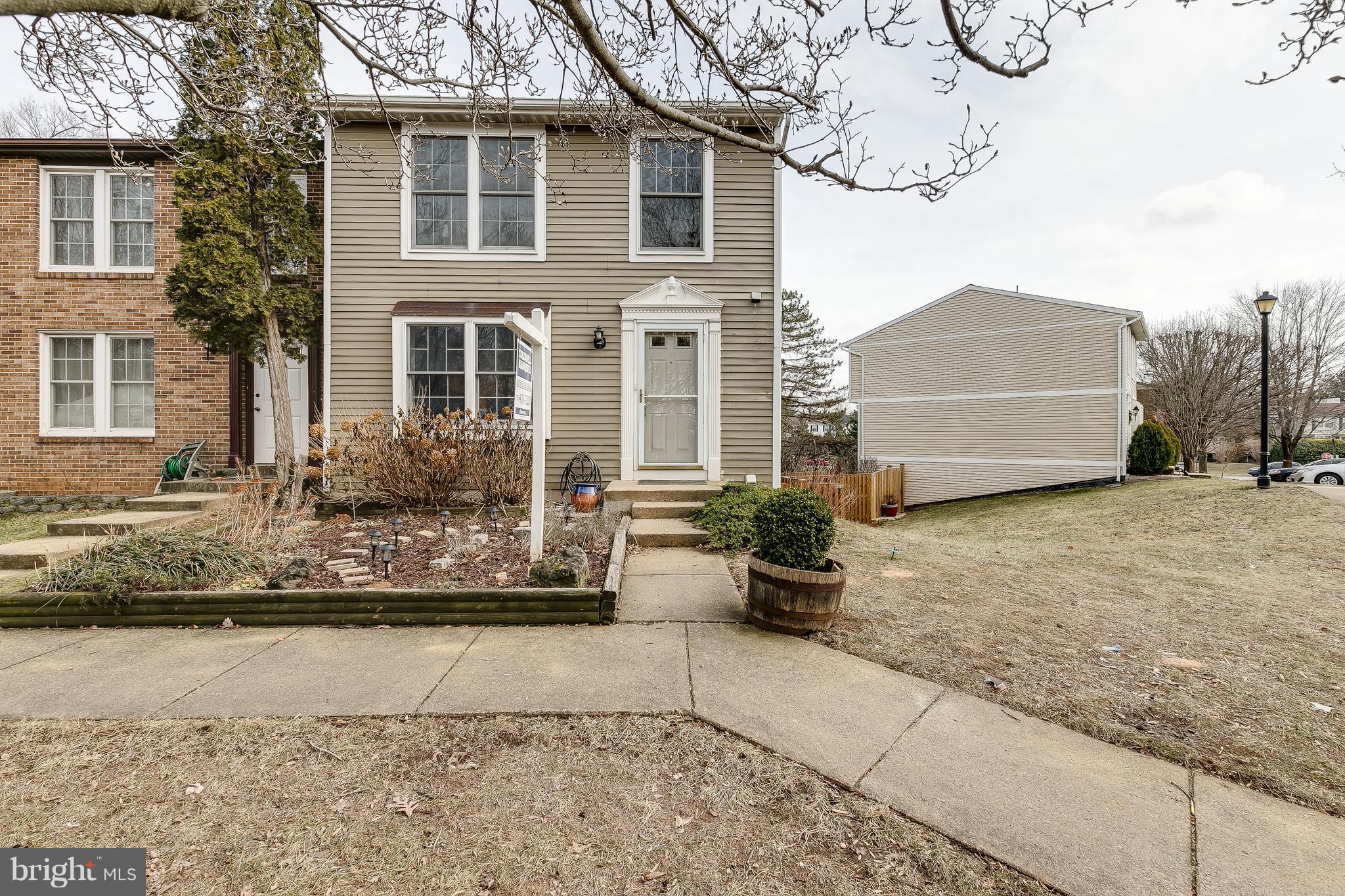 RESTON - Residential