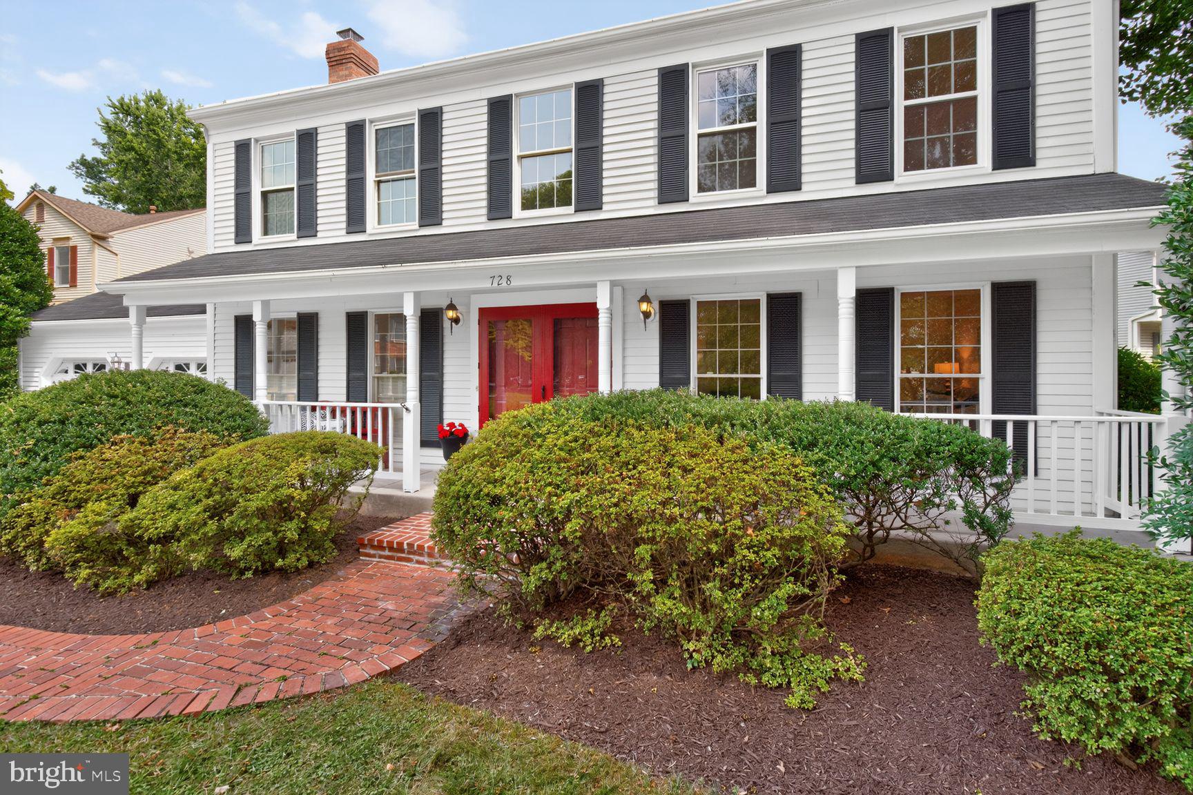 728 MILSHIRE COURT