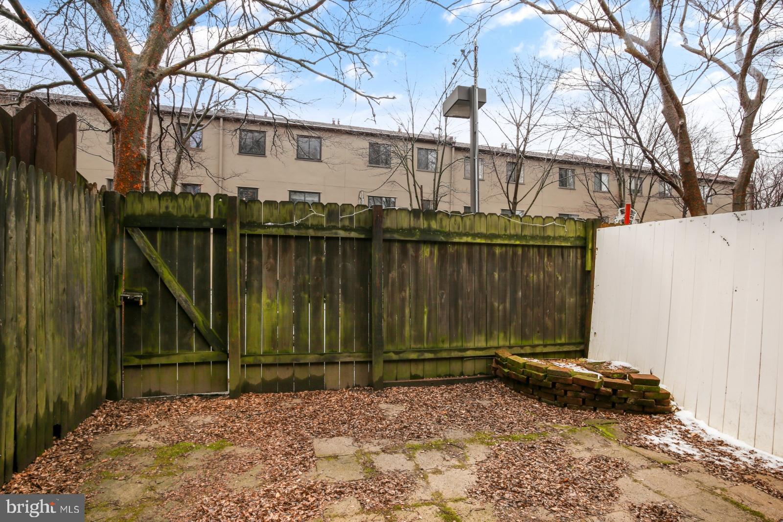 WASHINGTON SQ WEST - Residential Lease