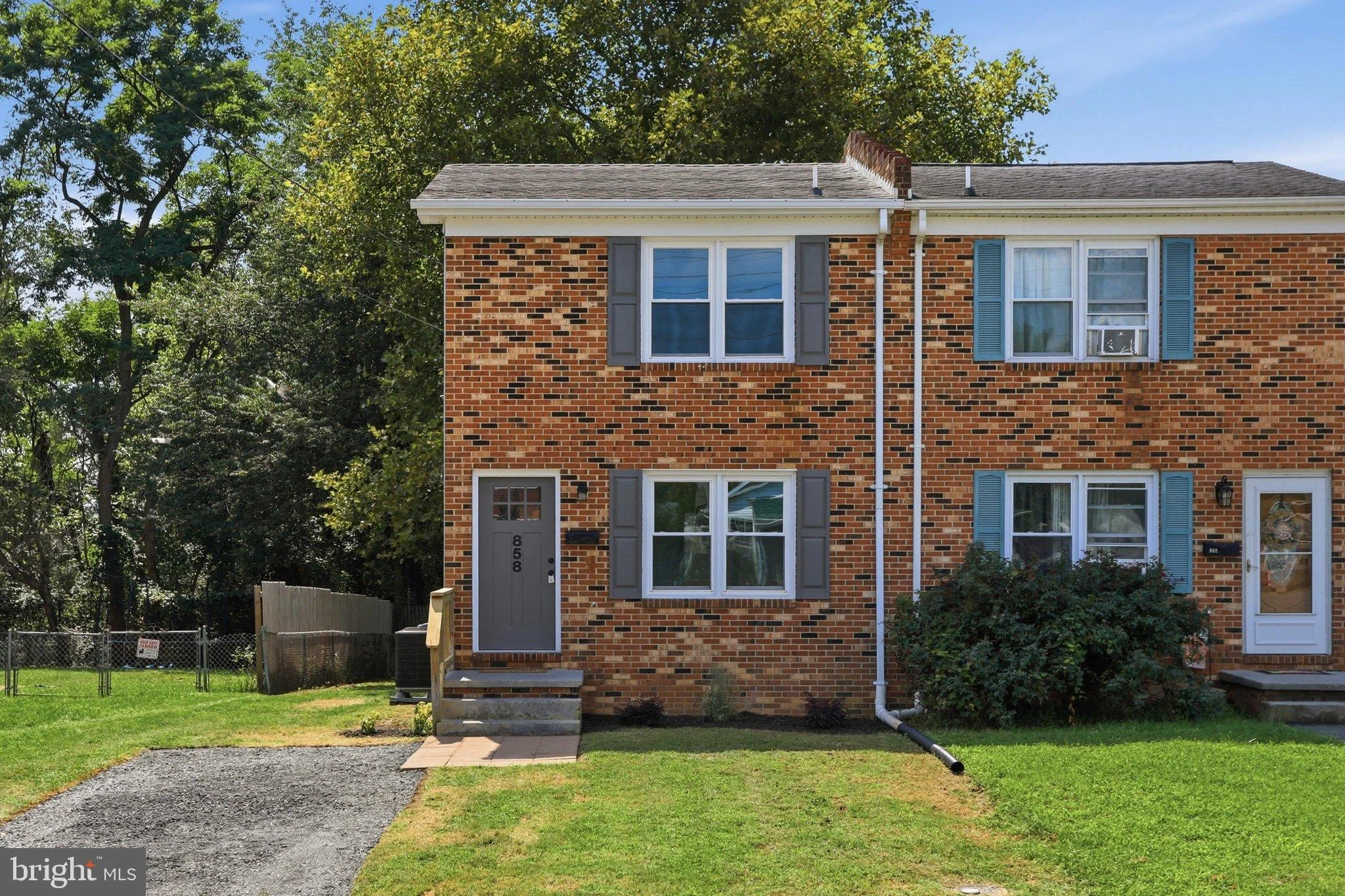 858 W 11th Street, Front Royal, VA, 22630