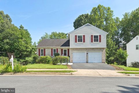 Photo of 8523 Hooes Road, SPRINGFIELD, VA 22153 (MLS # VAFX2327938)