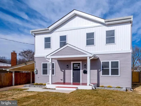 6816 Westcott Road, Falls Church, VA MLS: VAFX2288838