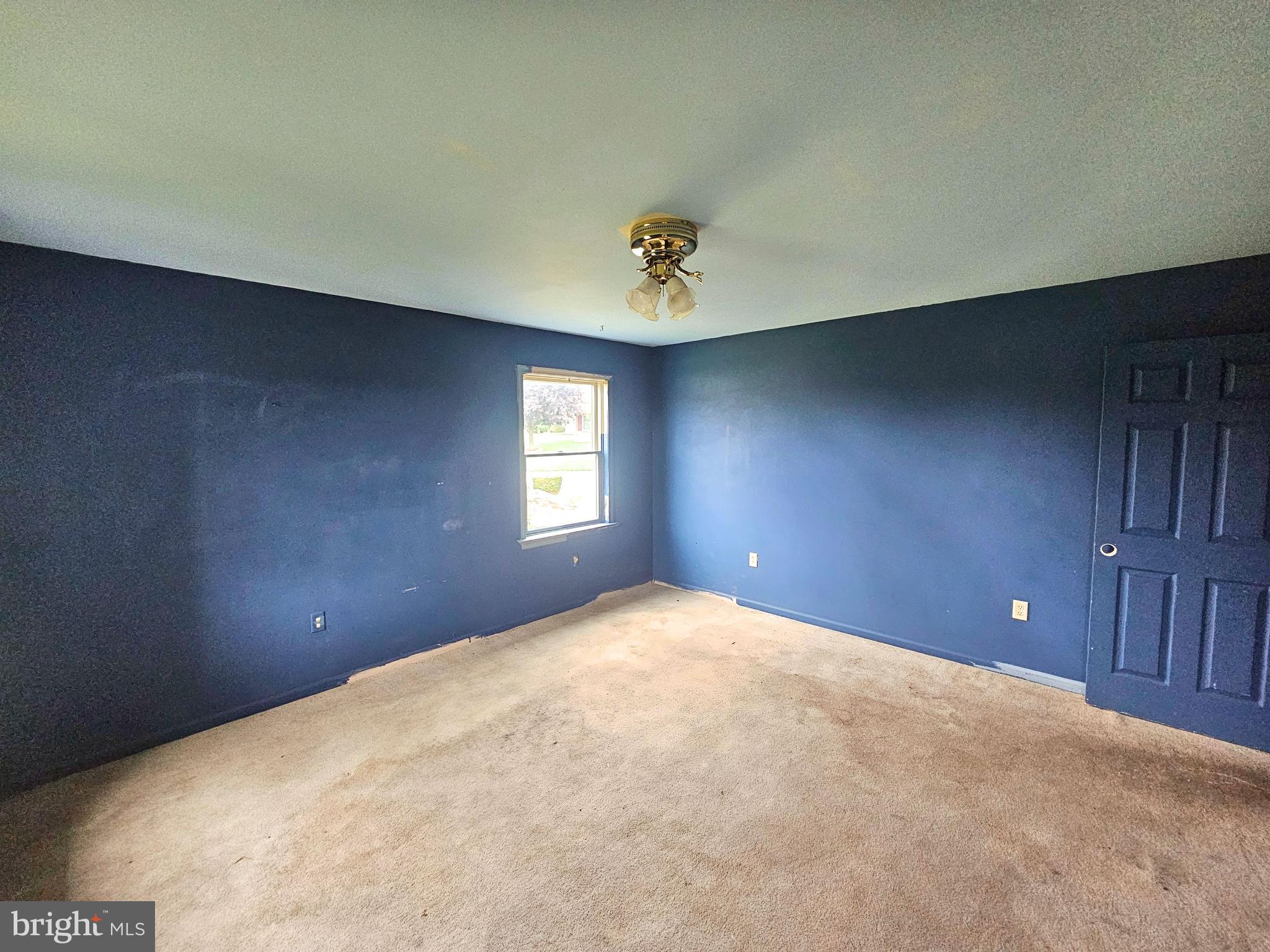 605 PROGRESS AVENUE