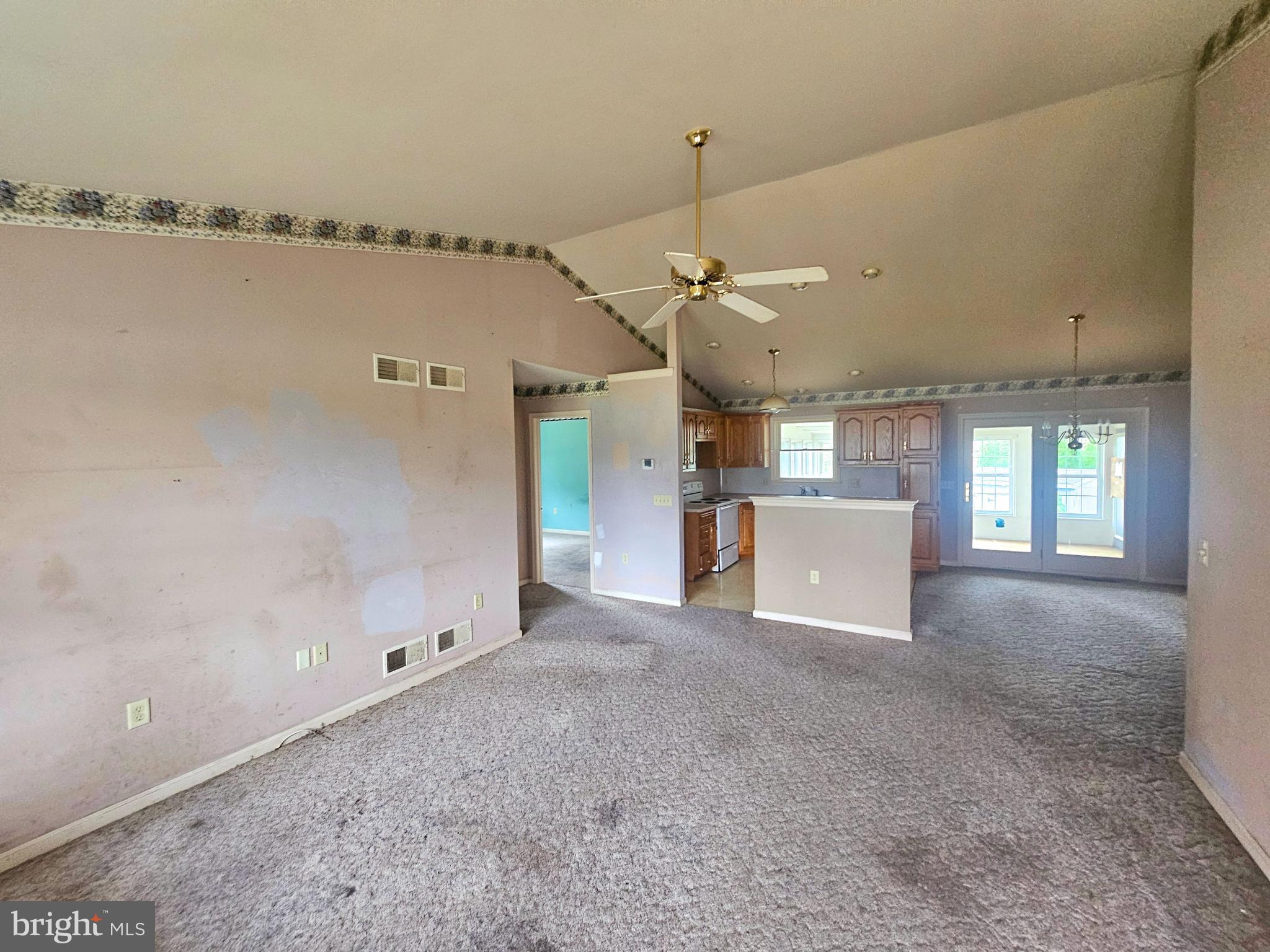 605 PROGRESS AVENUE