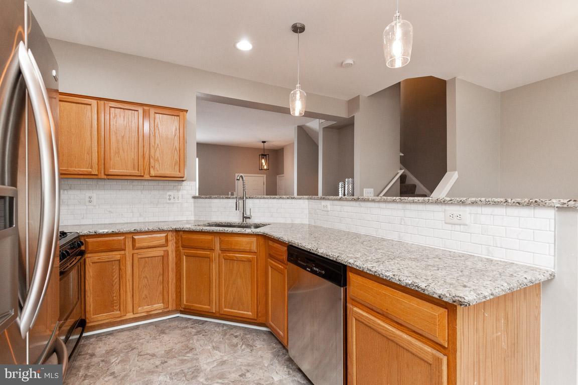 WELLINGTON/CLOVERHILL - Residential