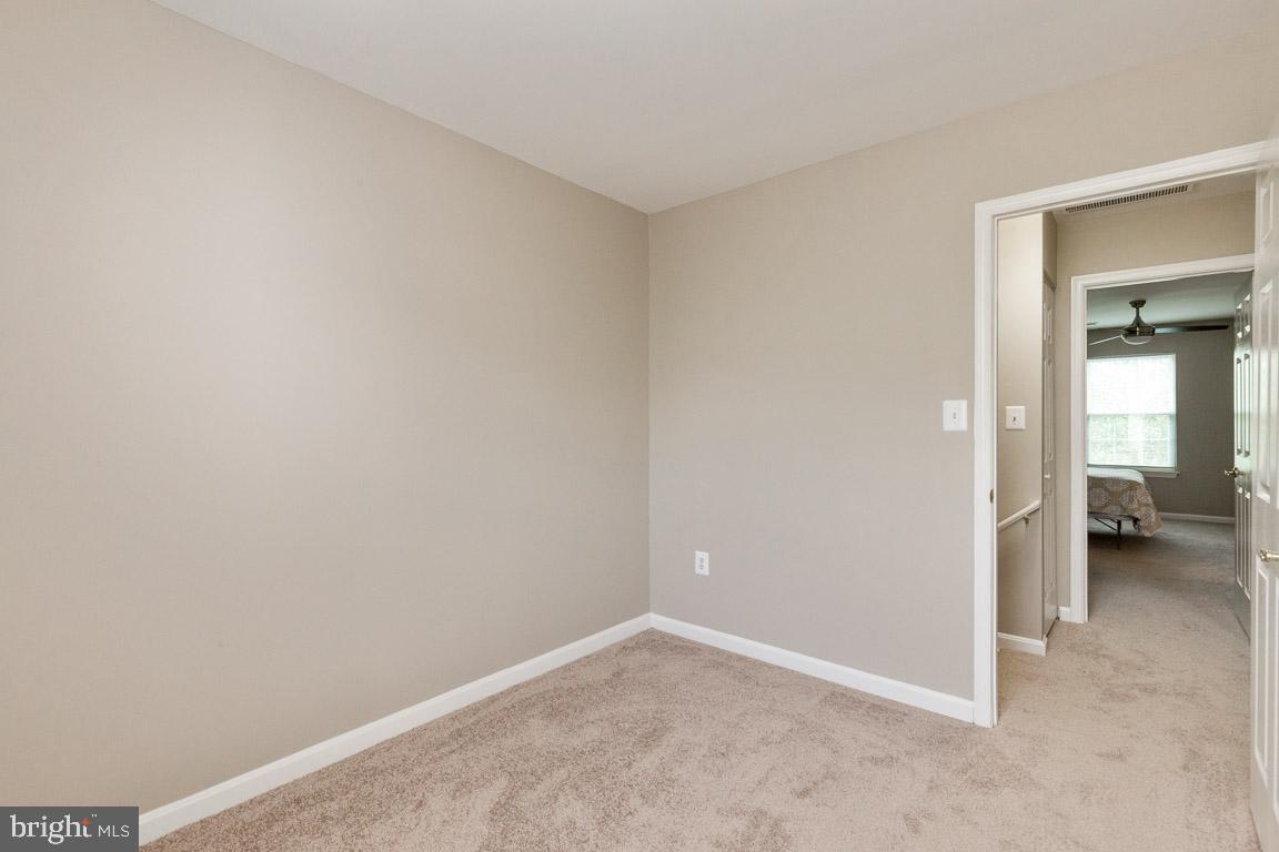 WELLINGTON/CLOVERHILL - Residential