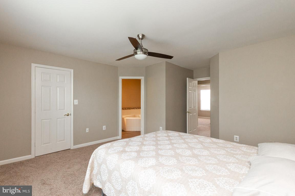 WELLINGTON/CLOVERHILL - Residential