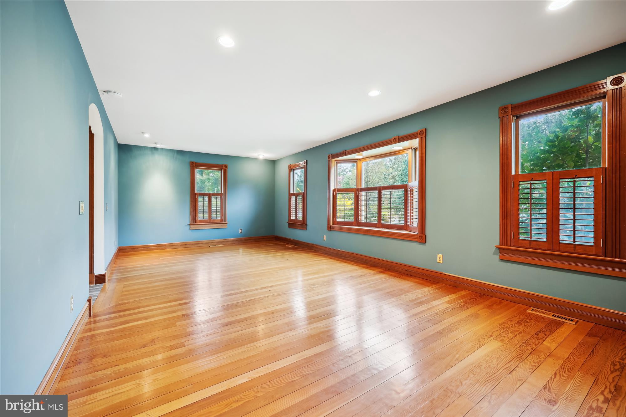 3315 EDGEWOOD ROAD