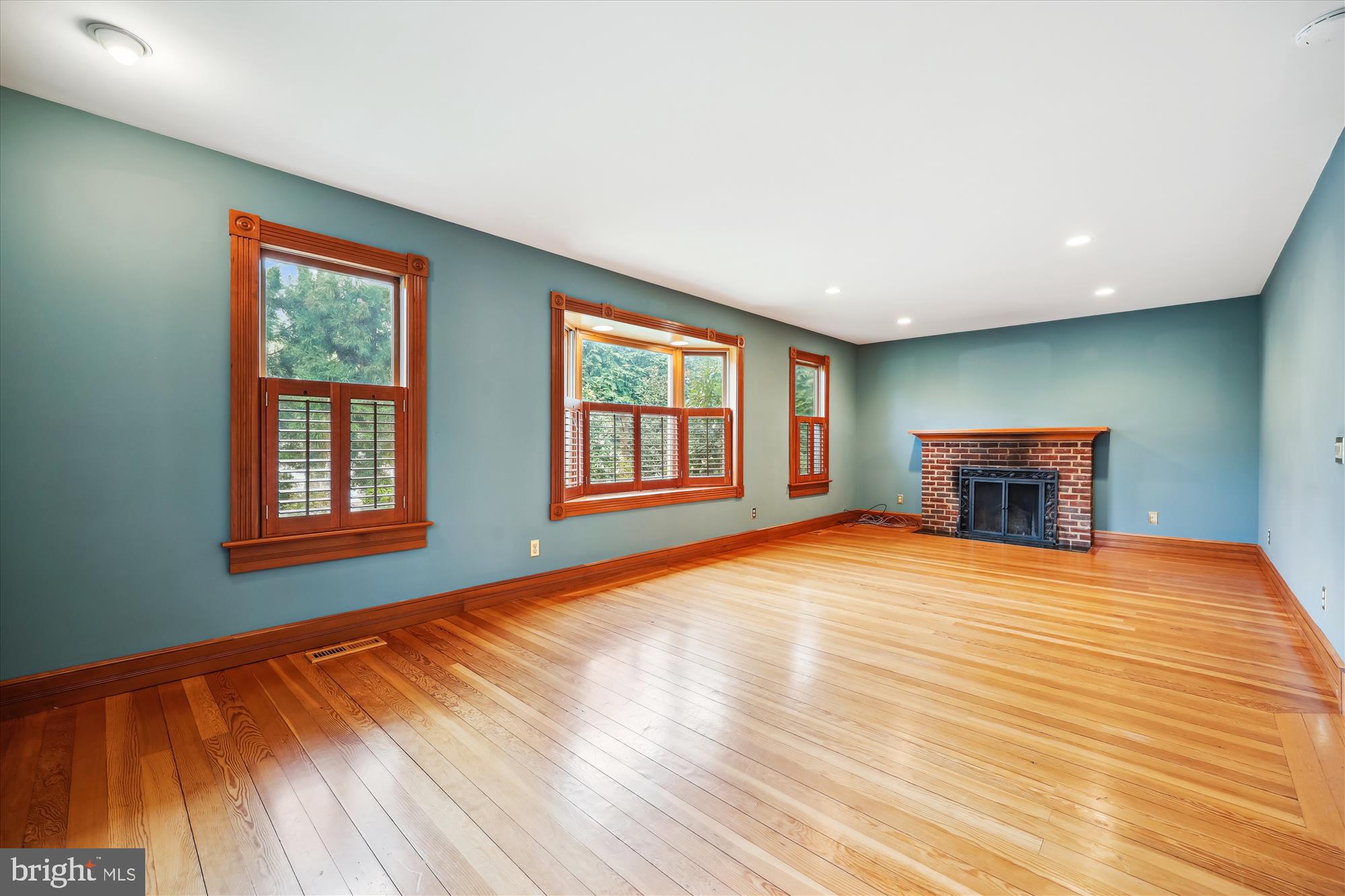 3315 EDGEWOOD ROAD