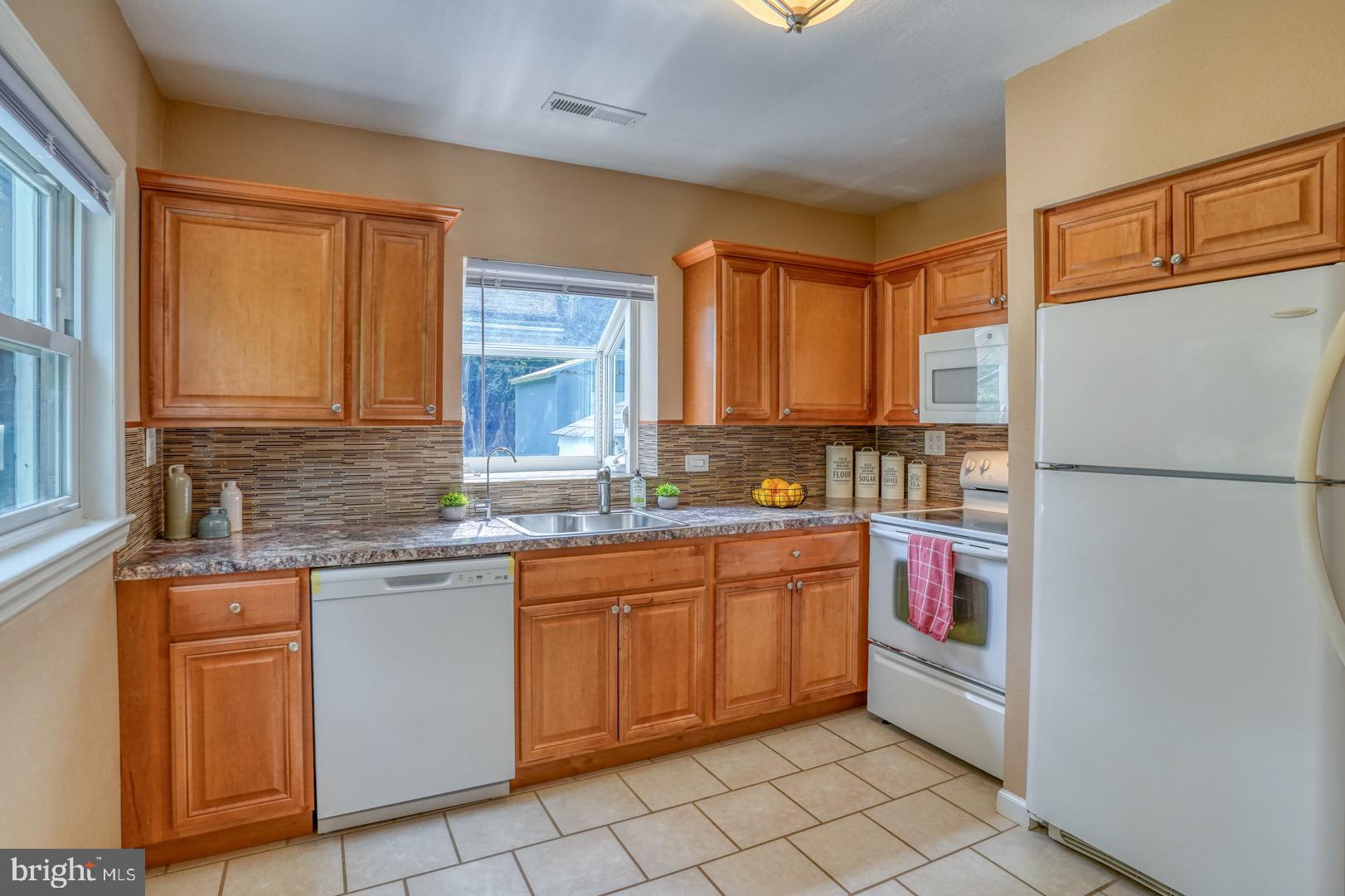 TOLCHESTER ESTATES - Residential