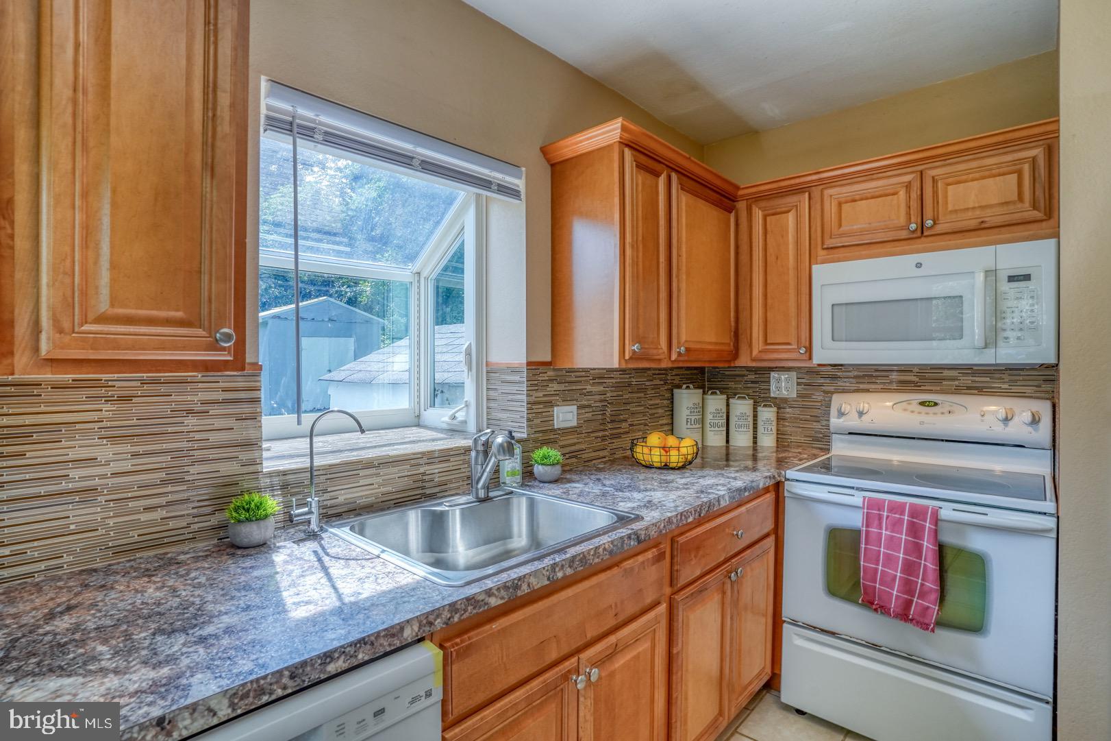 TOLCHESTER ESTATES - Residential