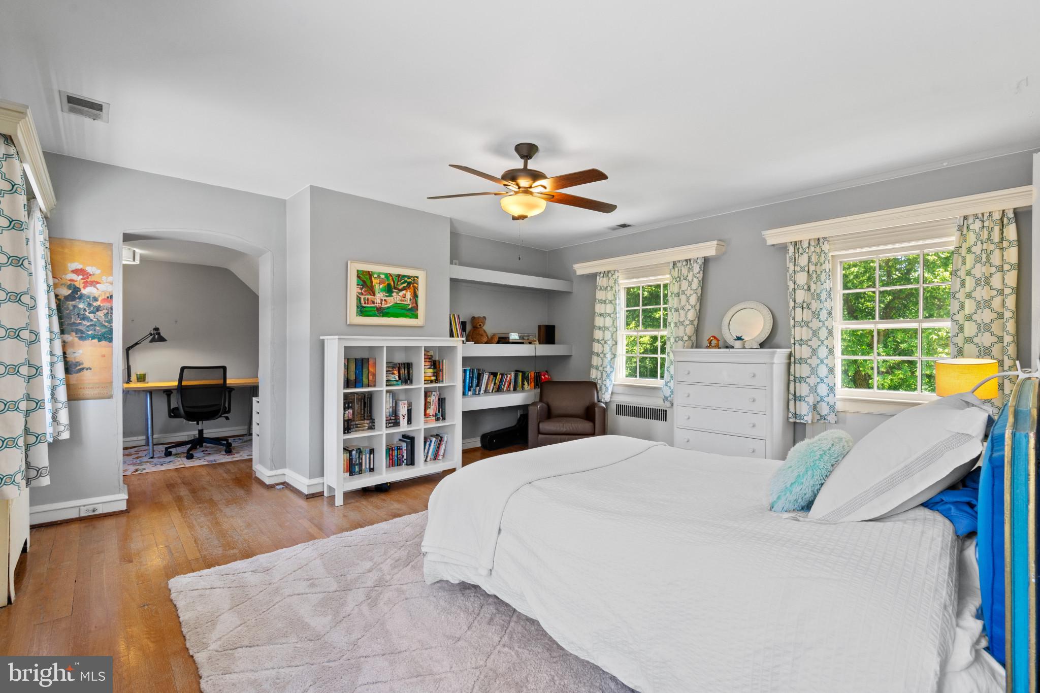 BROOKVILLE KNOLLS - Residential