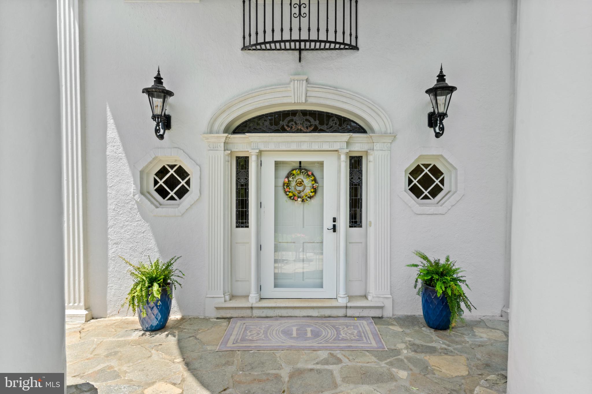 BROOKVILLE KNOLLS - Residential