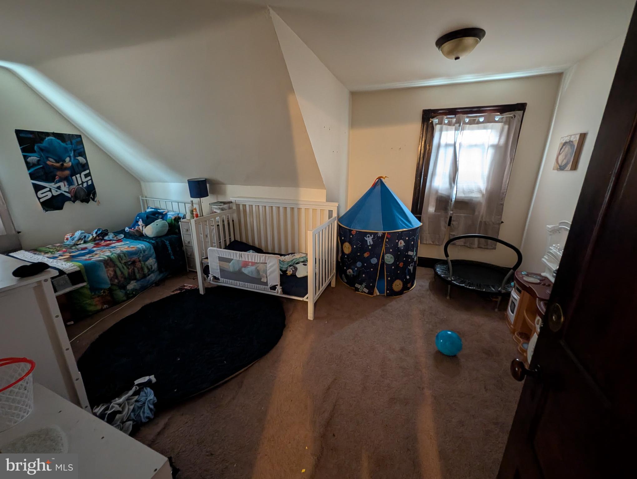 405 JUNIPER STREET