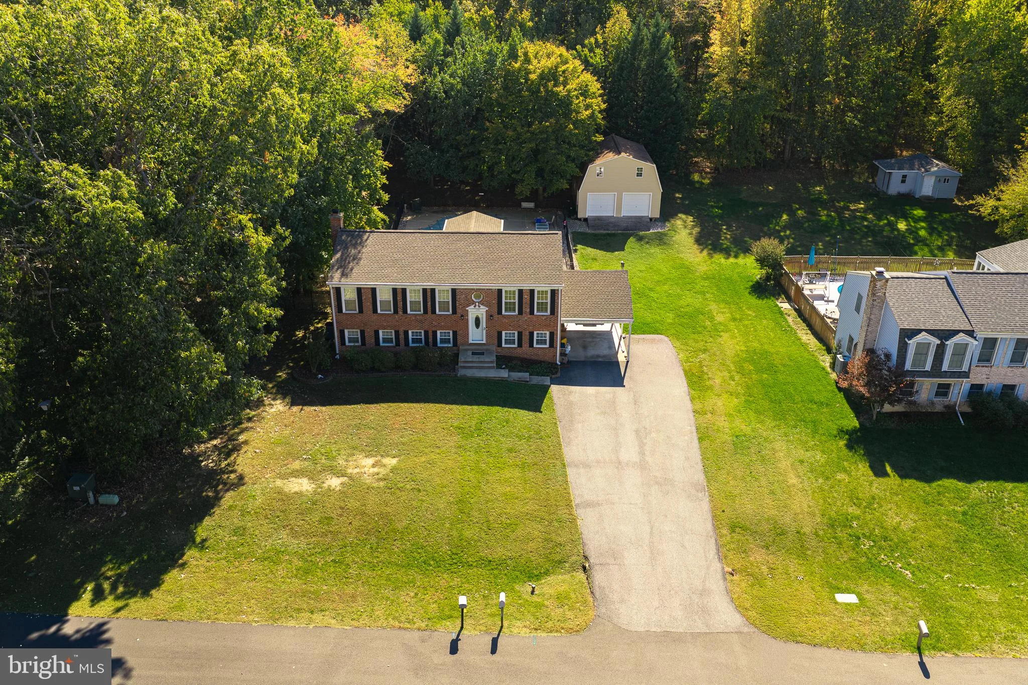 1392 Redwood Circle