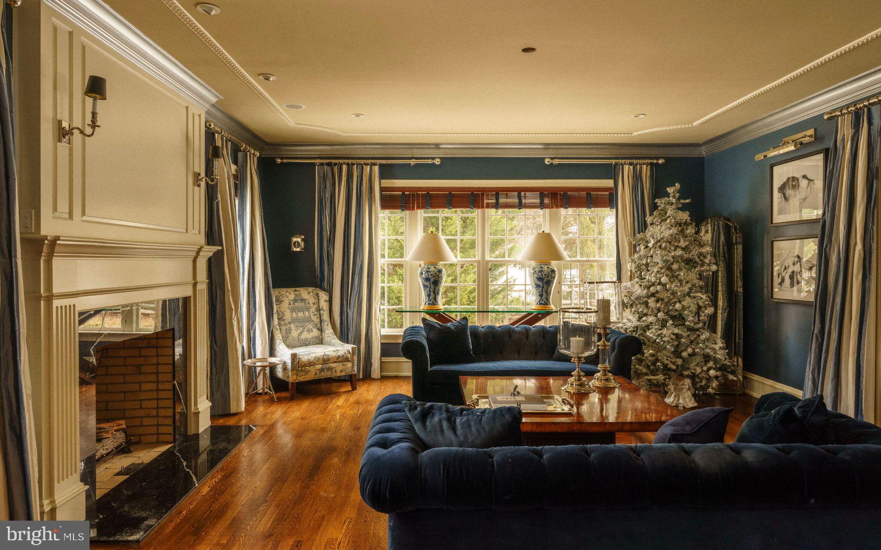 BRYN MAWR - Residential