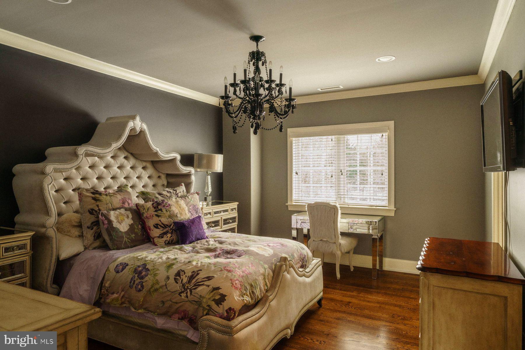 BRYN MAWR - Residential