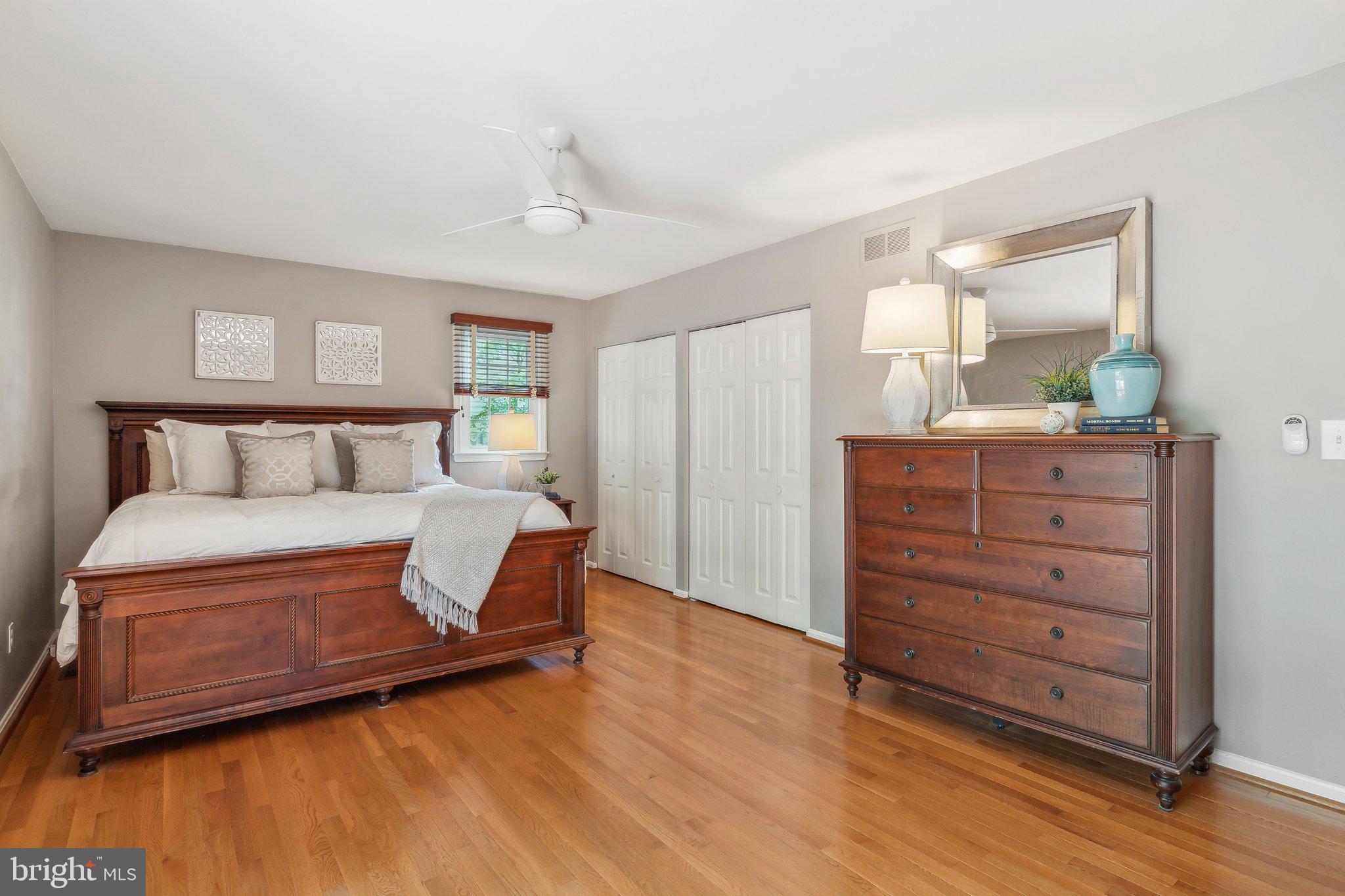 HOLLYBERRY WOODS - Residential