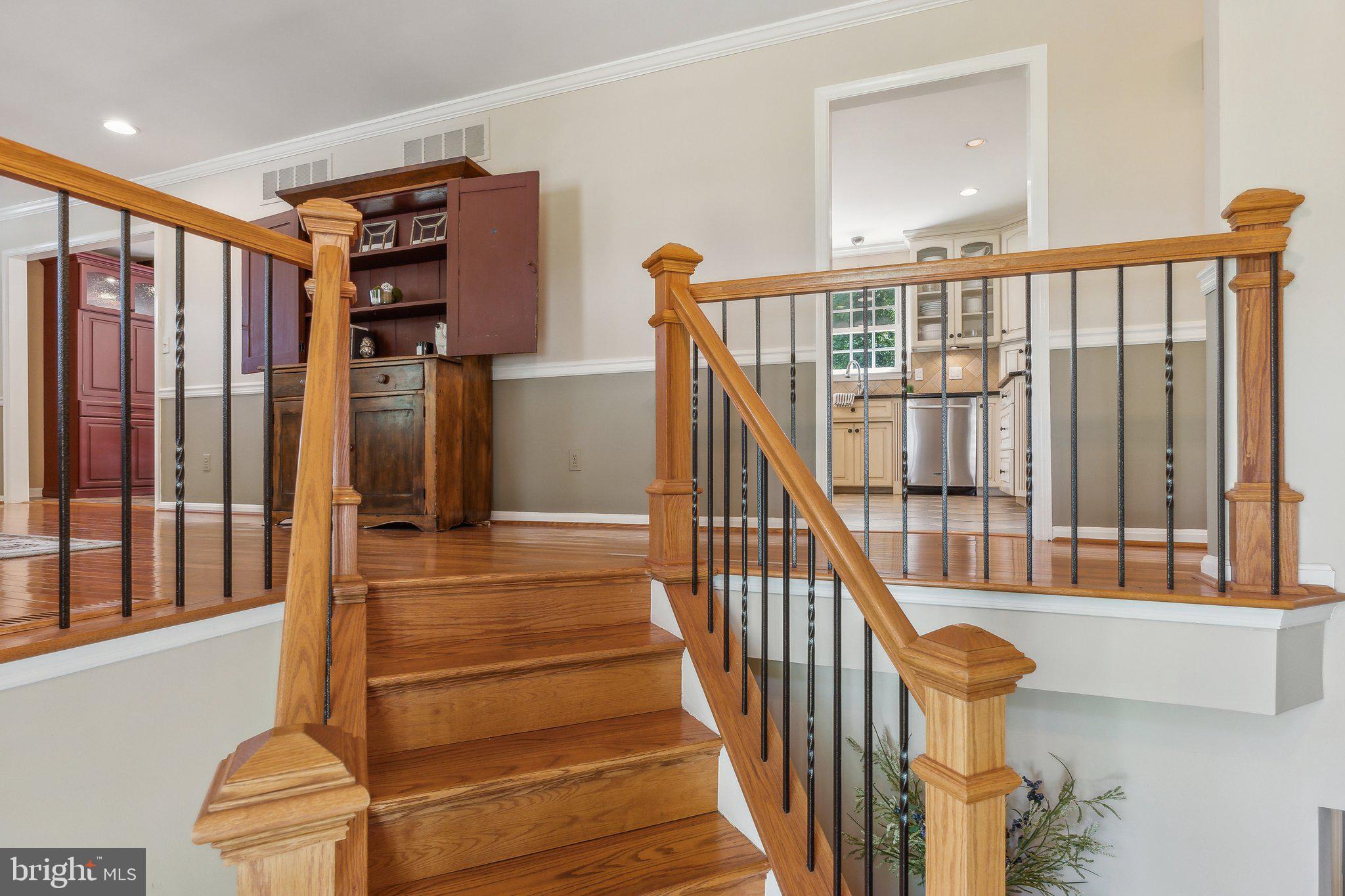 HOLLYBERRY WOODS - Residential