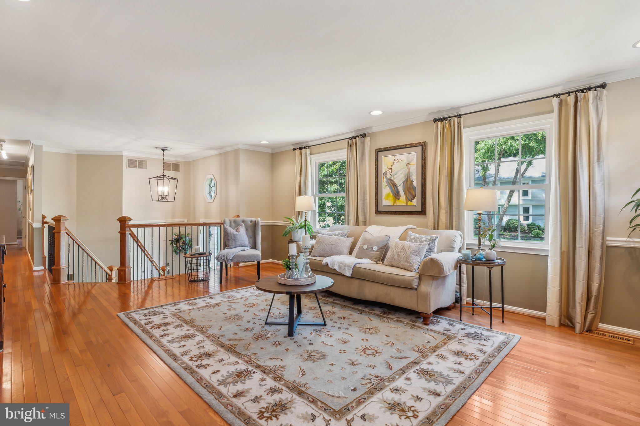 HOLLYBERRY WOODS - Residential