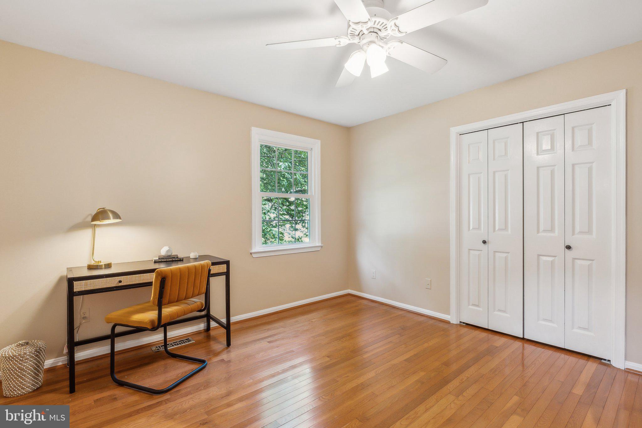 HOLLYBERRY WOODS - Residential